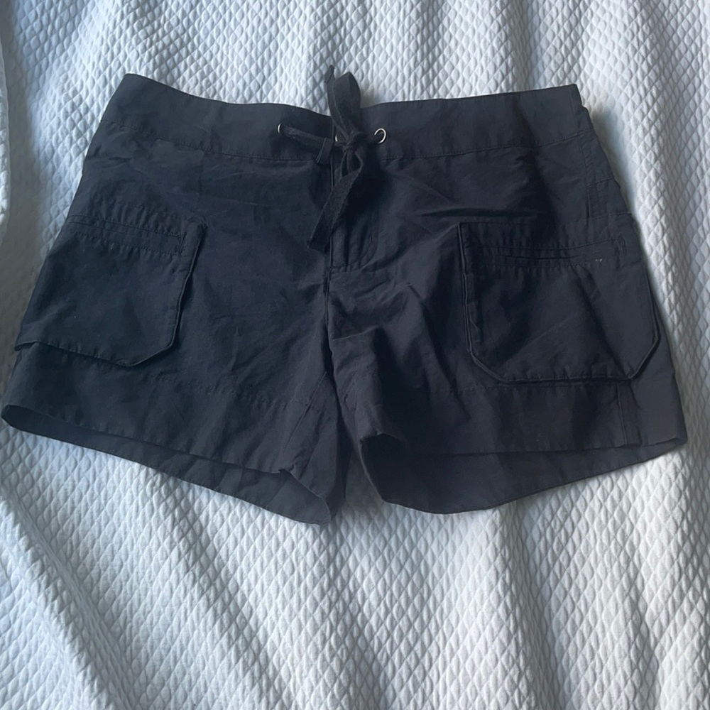 Columbia Black Women's Drawstring Utility Shorts